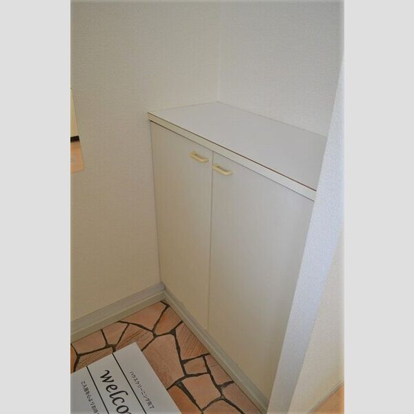 ネオシティ中島　A203号室 シューズボックス有り