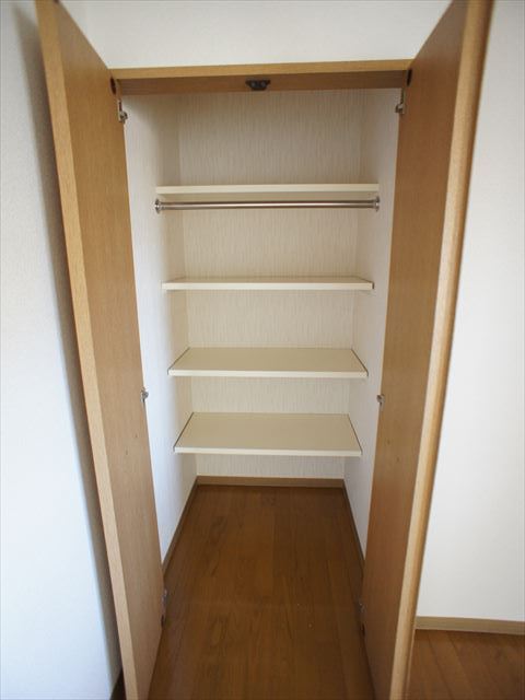 椎の実ハイツ 収納