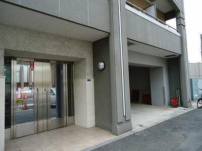 メインステージ松濤3階 エントランス