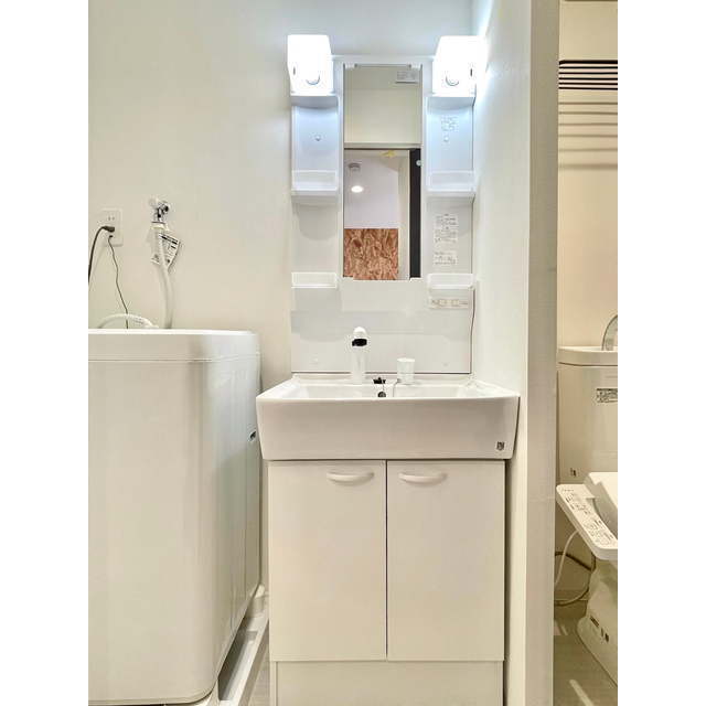 Ｓｕｒｆ　Ｄｅｃｋ201号室 ☆洗髪洗面化粧台　※モデルルーム写真