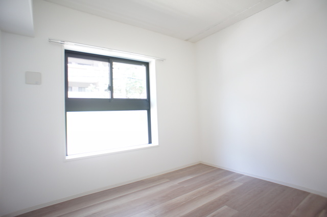 アールリエット津田沼 寝室