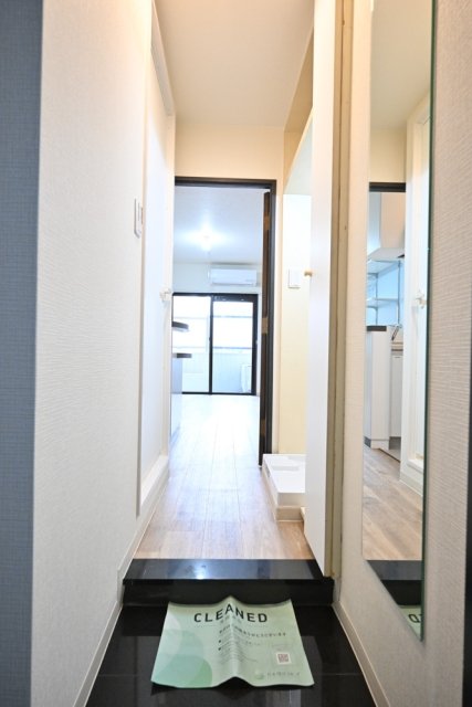 ワコーレ第二千石 玄関