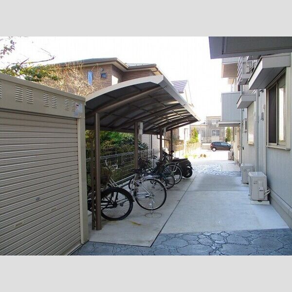 パレス　オン 駐輪場
