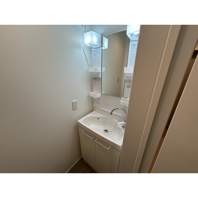 MQuarto福生101号室 内観