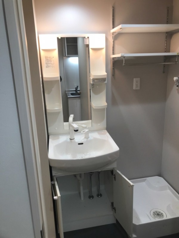 ラブリーレジデンス千葉西3階 洗面