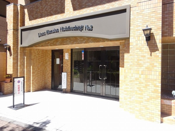 ライオンズマンシヨン西八王子第二204号室 エントランス