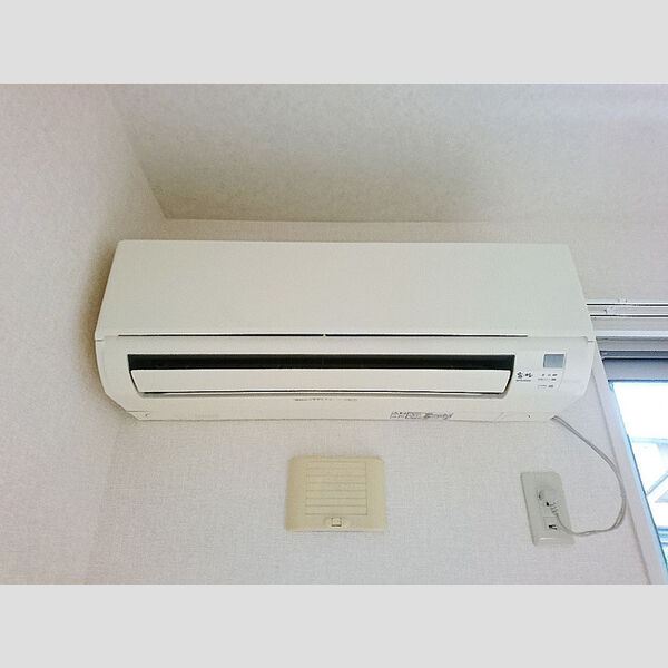 インペリアルN・Y101号室 エアコン