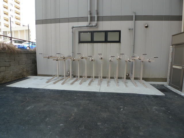 イーストメゾンビルＴ0601号室 駐輪場