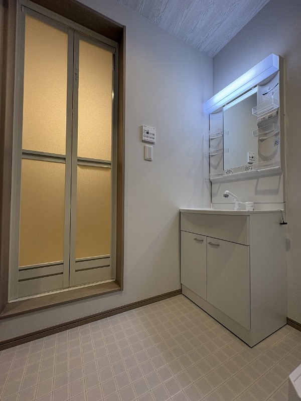 brillante　paws　舎人2階 洗面