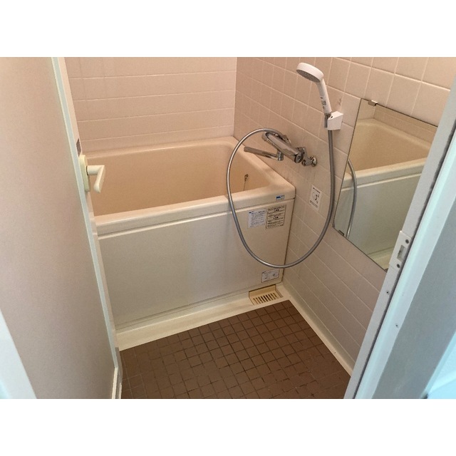 第2成城島田マンション106号室 お風呂