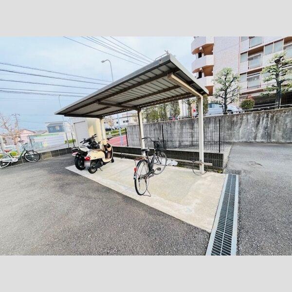 プランドール　AB 駐輪場