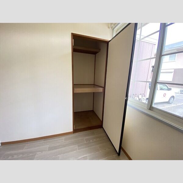 ウィステリアおゆみ野　C 収納