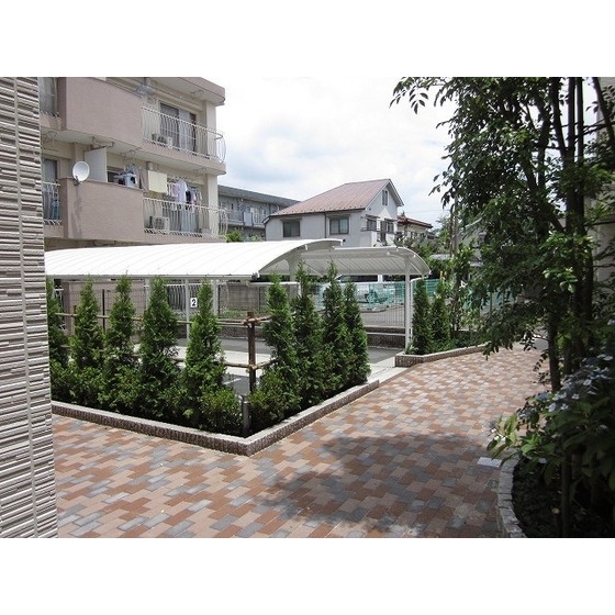 ラフィネ上鷺宮1階 外観