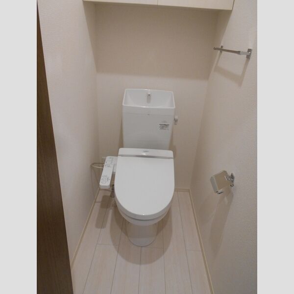 ファヴォーレ　A105号室 トイレ