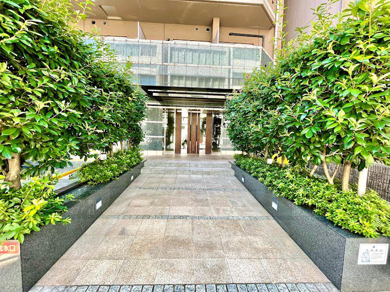 レジディア新御茶ノ水7階 エントランス