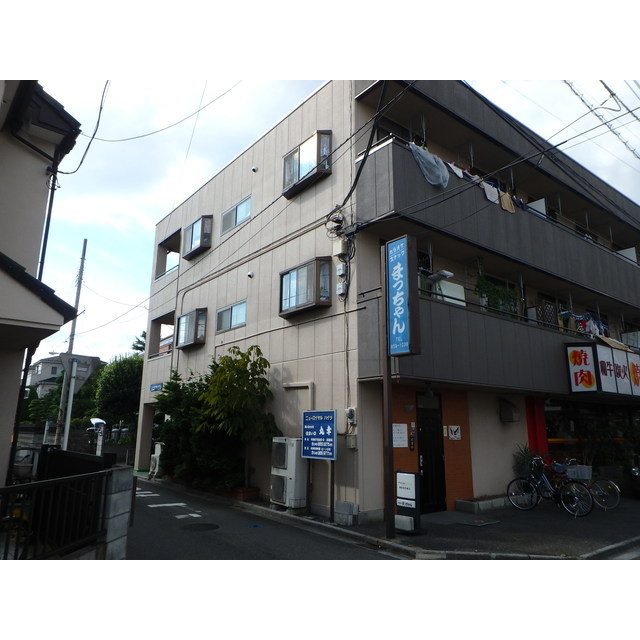 ニューロイヤルハイツ 外観