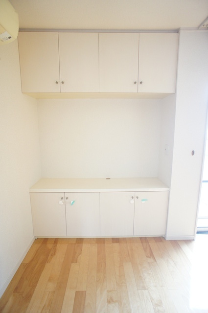 天台５丁目貸家 内装は落ち着いています