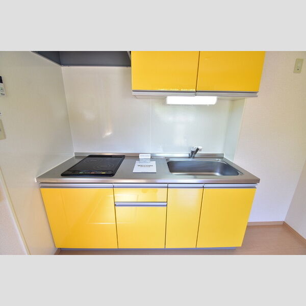 T・S・R 亜樹 システムキッチン