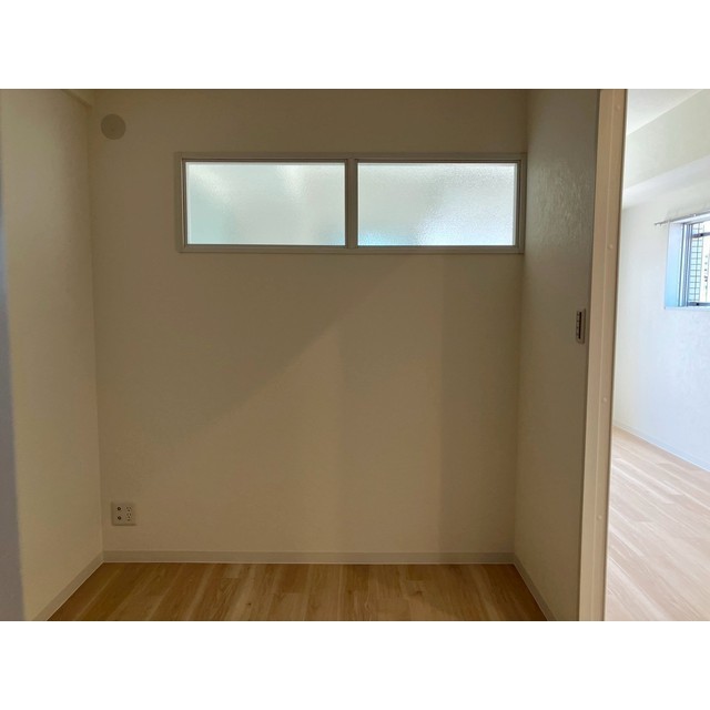 グリーンヴィラ湘南101号室 洋室