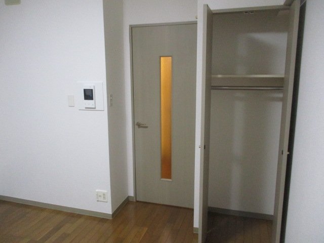 菱和パレス三軒茶屋 クローゼット
