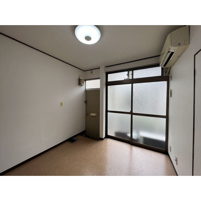 ヴェール･ド･モア102号室 内観