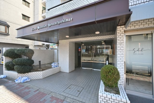 ライオンズマンション方南町駅前8階 エントランス