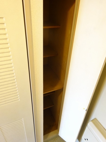 サンパレス松庵 収納