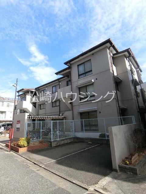 ファームシャトー1階 部屋その他