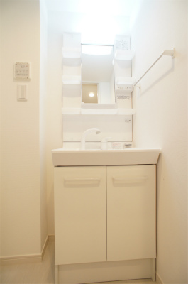 リブリ・クローリス長津田1階 洗面