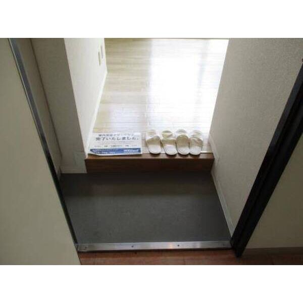 ラ・レジダンス・ド・鷺沼 玄関