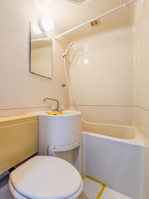 リバーメゾン狛江(旧第六ハイツ三正)2階 収納