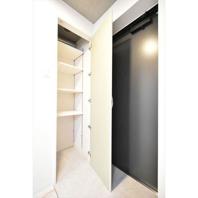 コンポジット野方 内観