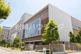 ザ・パークハウス中野タワー 中野区立中野中学校