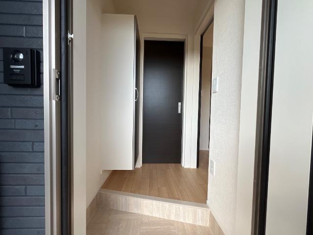 （仮称）小田原市飯泉アパート新築工事102号室 玄関（イメージ）