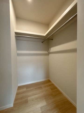 カーサ・ソンリエンテ1階 収納