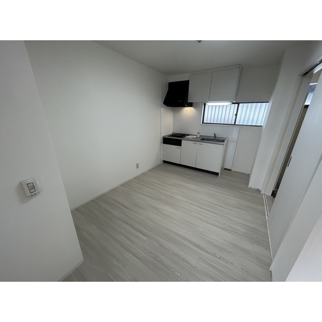 コーポ原田202号室 内観