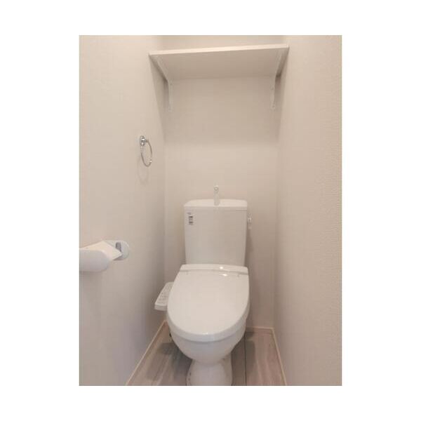 グランレジデンス205号室 トイレ