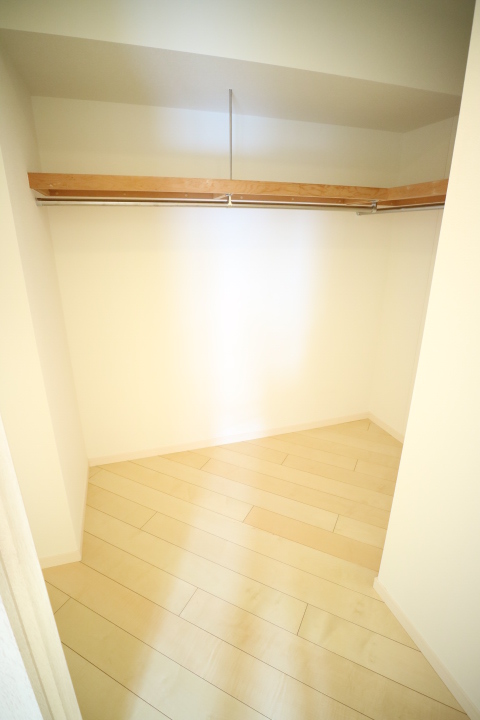 ミレニアムガーデンコート 収納