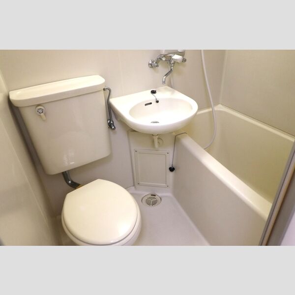 ジュネス西生田308号室 洗面台付ユニットバス