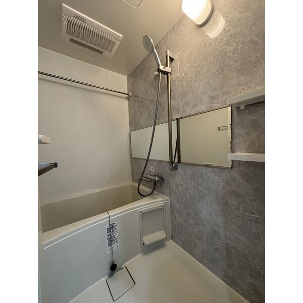 スプランディッド大島503号室 お風呂