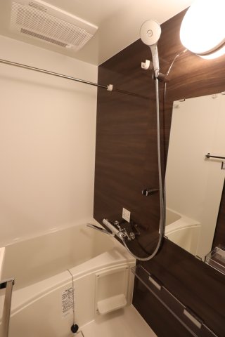 GENOVIA横浜石川町1102号室 お風呂