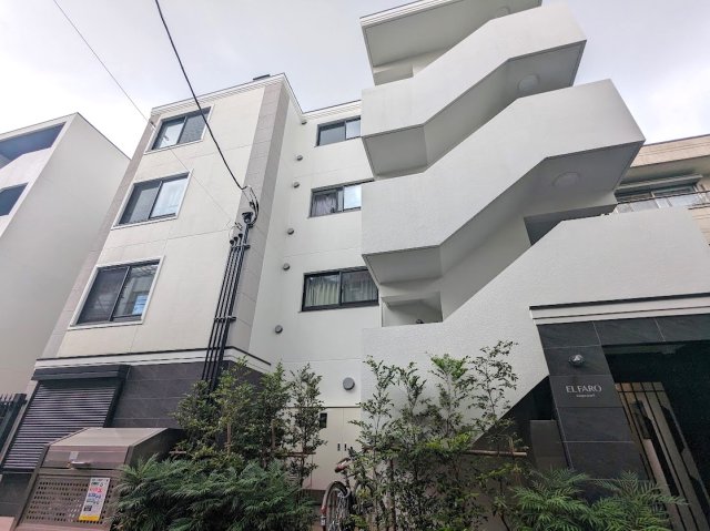 エルファーロ三軒茶屋Ⅱ0202号室 外観