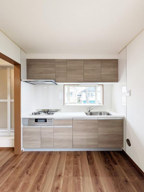 グローヴハウスNORTH棟1階 玄関