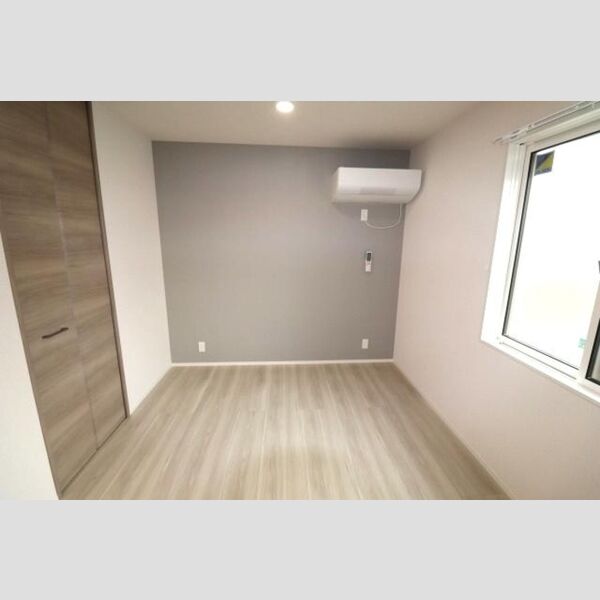 グラナーデ江戸川B102号室 洋室6.1帖