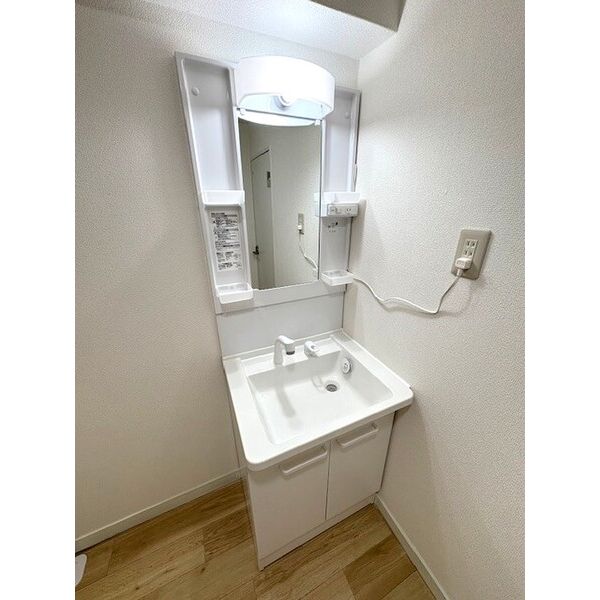 山口マンション0102号室 洗面