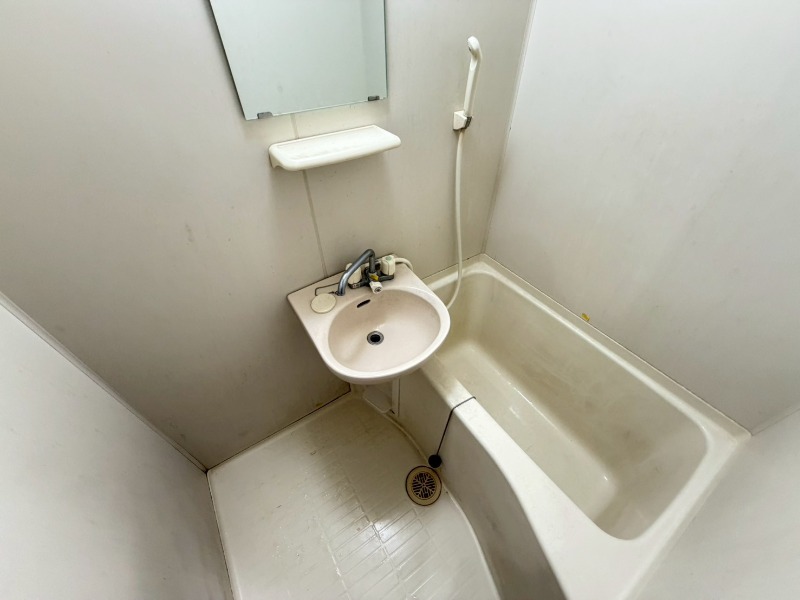 シャトルⅡ2階 別部屋の写真