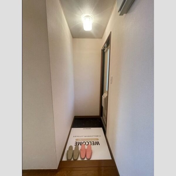 キャッスルハウス 玄関