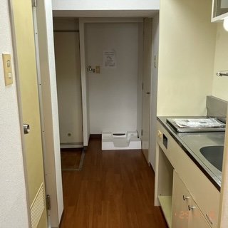 エヴェナール二子新地6階 洋室から玄関