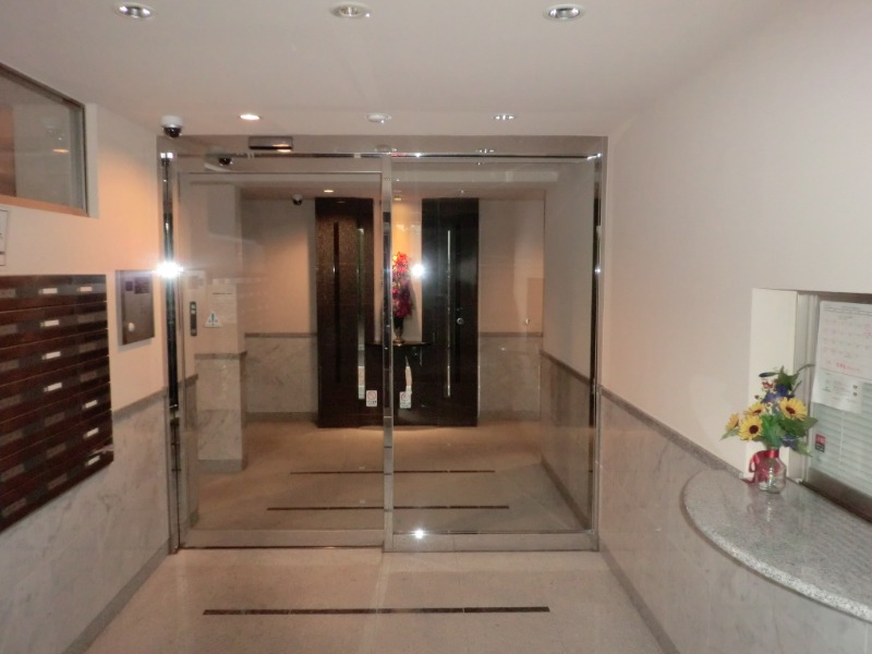 日神デュオステージ蓮根1階 エントランス