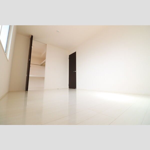 K・ユートピア　B202号室 洋室